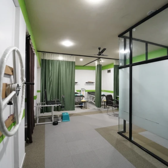 Cb Physiotherapy Janglat Mandi